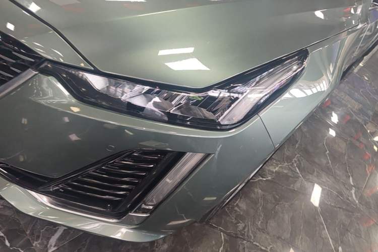 Used Cadillac CT5 2022 28T Luxury Edition Left Front Headlight