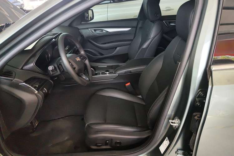 Used Cadillac CT5 2022 28T Luxury Version (Standard Edition) Left Front Seat