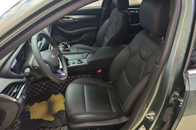 Used Cadillac CT5 2022 28T Luxury Version (Standard Edition) Left Front Seat