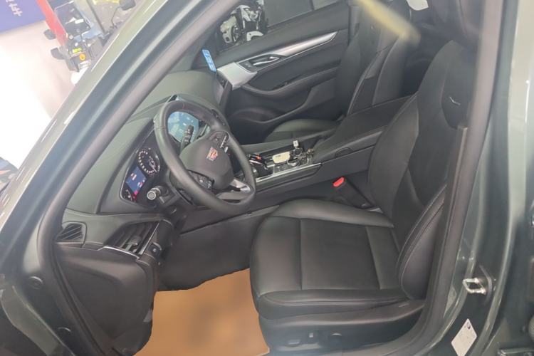 Used Cadillac CT5 2022 28T Luxury Edition Left Front Seat