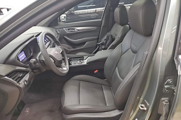 Used Cadillac CT5 2022 28T Luxury Version (Standard Edition) Left Front Seat