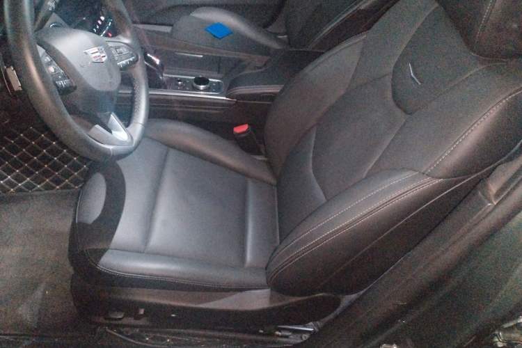 Used Cadillac CT5 2022 28T Luxury Version (Standard Edition) Left Front Seat