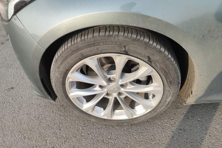 Used Cadillac CT5 2022 28T Luxury Version (Standard Edition) Left Front Wheel Hub