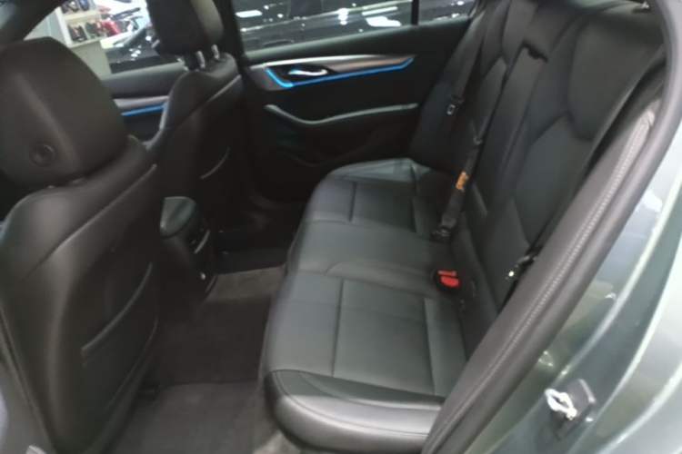 Used Cadillac CT5 2022 28T Luxury Edition Left Rear Seat