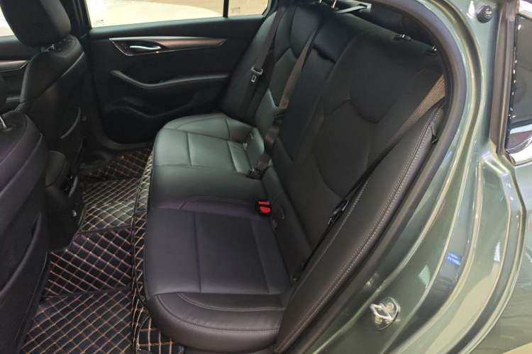 Used Cadillac CT5 2022 28T Luxury Version (Standard Edition) Left Rear Seat