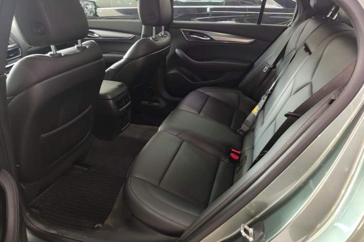 Used Cadillac CT5 2022 28T Luxury Version (Standard Edition) Left Rear Seat