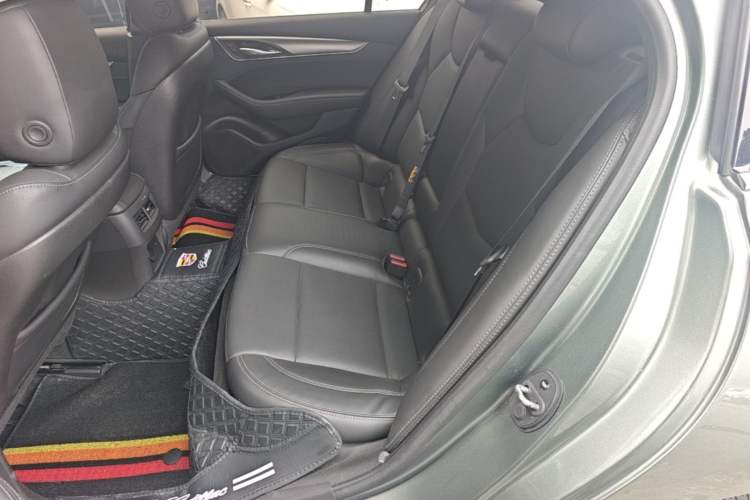 Used Cadillac CT5 2022 28T Luxury Version (Standard Edition) Left Rear Seat