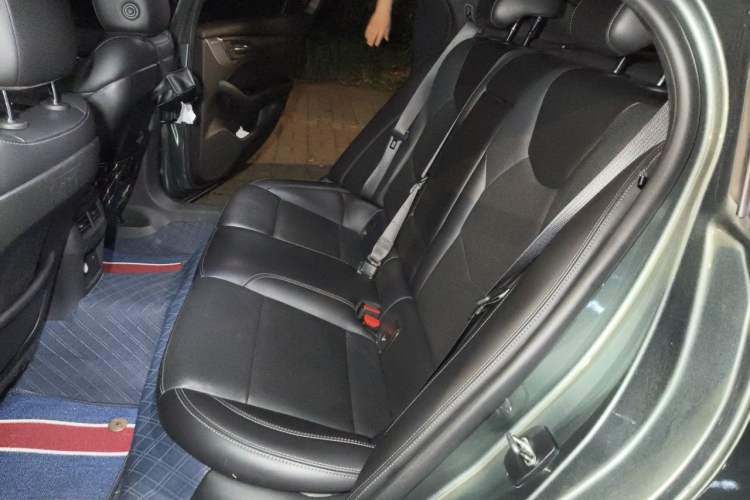 Used Cadillac CT5 2022 28T Luxury Edition Left Rear Seat