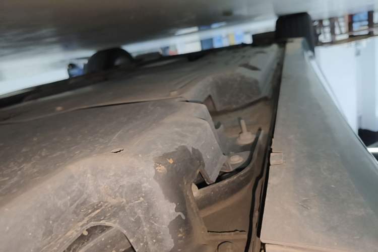 Used Cadillac CT5 2022 28T Luxury Version (Standard Edition) Left Side Sill