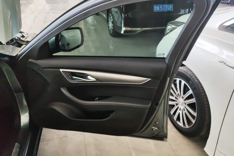 Used Cadillac CT5 2022 28T Luxury Version (Standard Edition) Right Front Door Interior