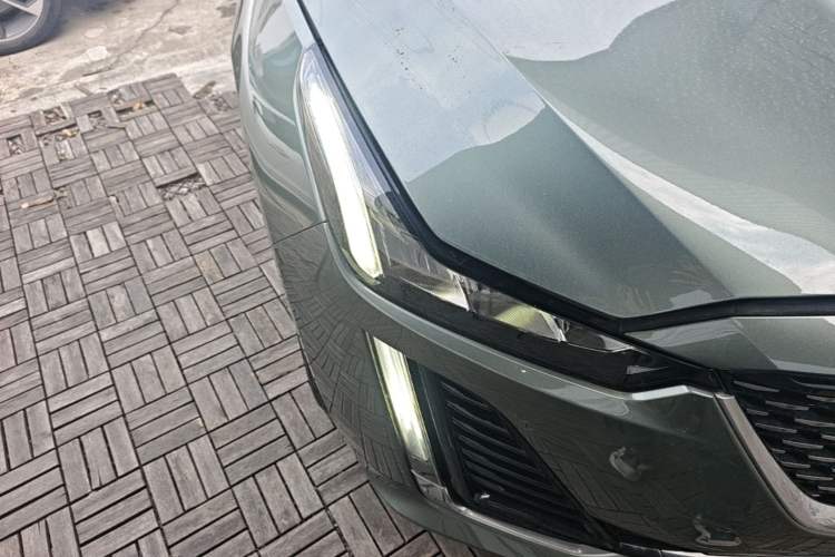 Used Cadillac CT5 2022 28T Luxury Version (Standard Edition) Right Front Headlight