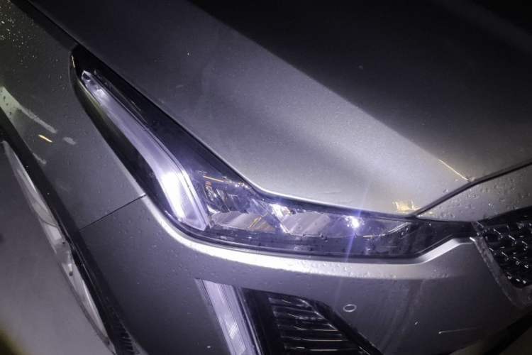 Used Cadillac CT5 2022 28T Luxury Version (Standard Edition) Right Front Headlight