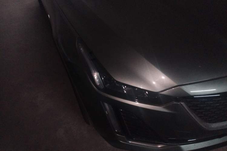 Used Cadillac CT5 2022 28T Luxury Version (Standard Edition) Right Front Headlight