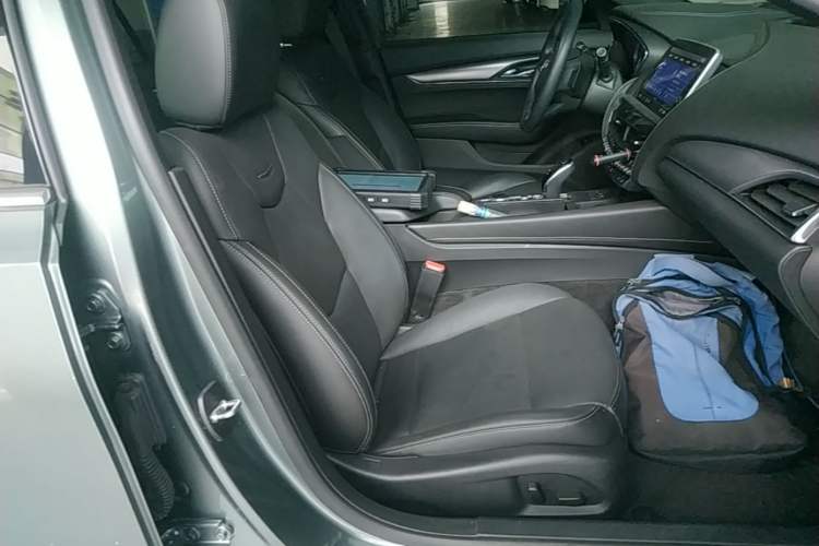 Used Cadillac CT5 2022 28T Luxury Version (Standard Edition) Right Front Seat