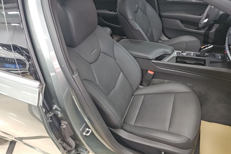 Used Cadillac CT5 2022 28T Luxury Version (Standard Edition) Right Front Seat
