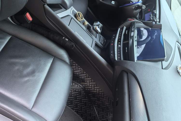 Used Cadillac CT5 2022 28T Luxury Version (Standard Edition) Right Front Seat