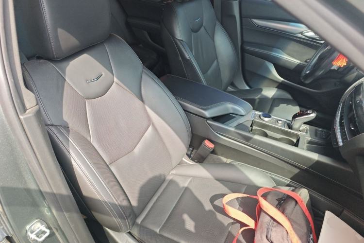 Used Cadillac CT5 2022 28T Luxury Version (Standard Edition) Right Front Seat