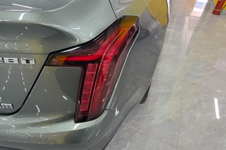 Used Cadillac CT5 2022 28T Luxury Version (Standard Edition) Right Rear Taillight