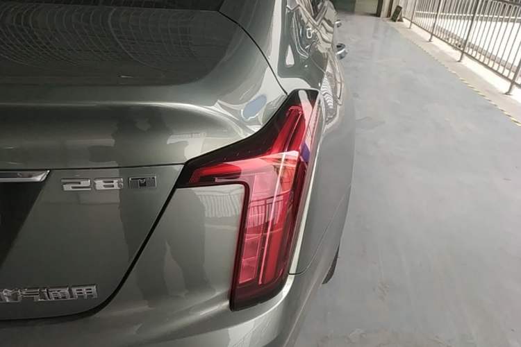 Used Cadillac CT5 2022 28T Luxury Version (Standard Edition) Right Rear Taillight