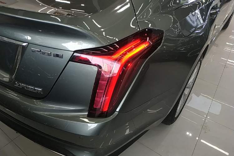 Used Cadillac CT5 2022 28T Luxury Version (Standard Edition) Right Rear Taillight