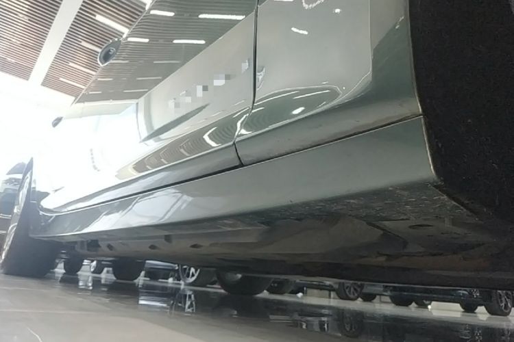 Used Cadillac CT5 2022 28T Luxury Version (Standard Edition) Right Side Sill