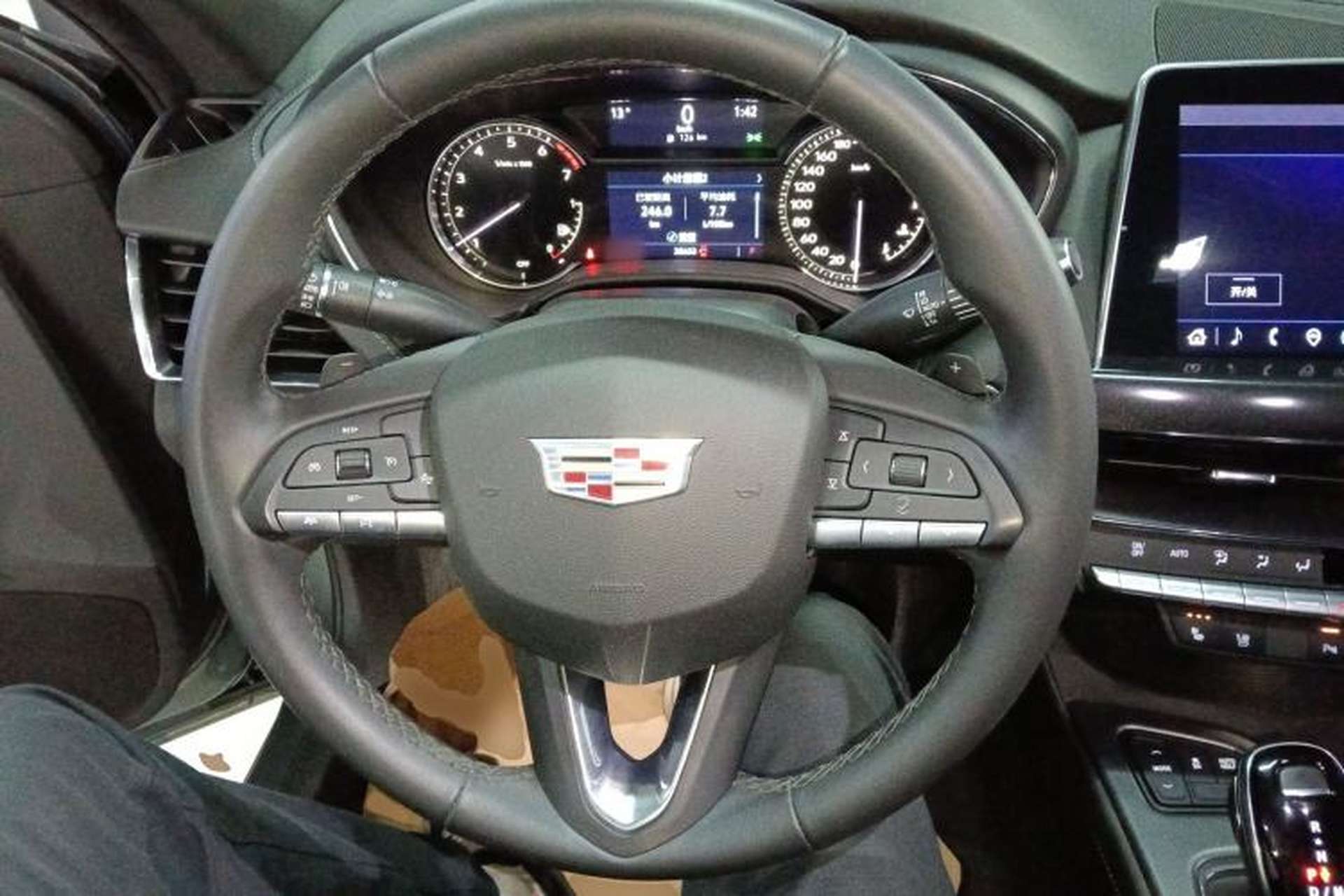 Used Cadillac CT5 2022 28T Luxury Version (Standard Edition) Steering Wheel