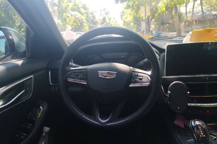 Used Cadillac CT5 2022 28T Luxury Version (Standard Edition) Steering Wheel