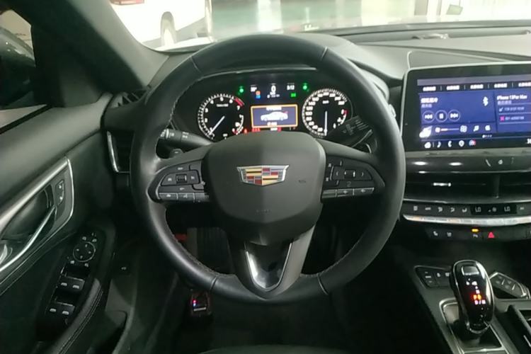 Used Cadillac CT5 2022 28T Luxury Version (Standard Edition) Steering Wheel