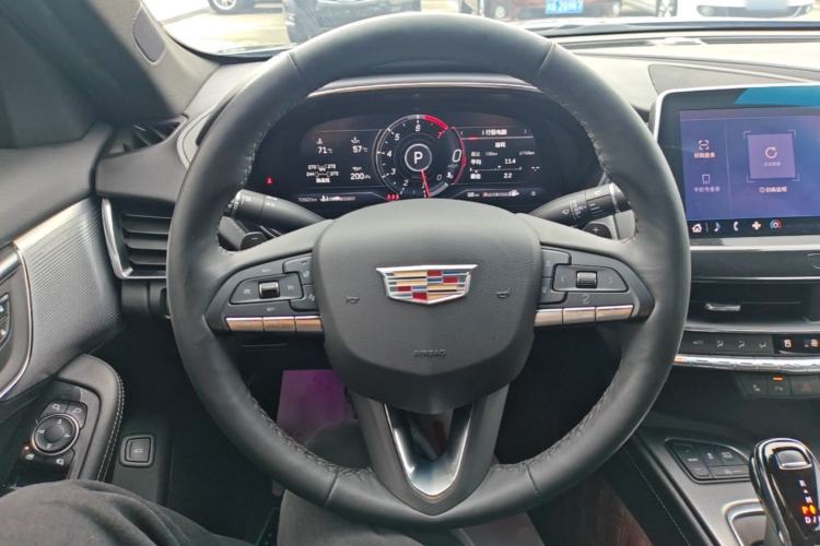 Used Cadillac CT5 2022 28T Prestige Edition Steering Wheel