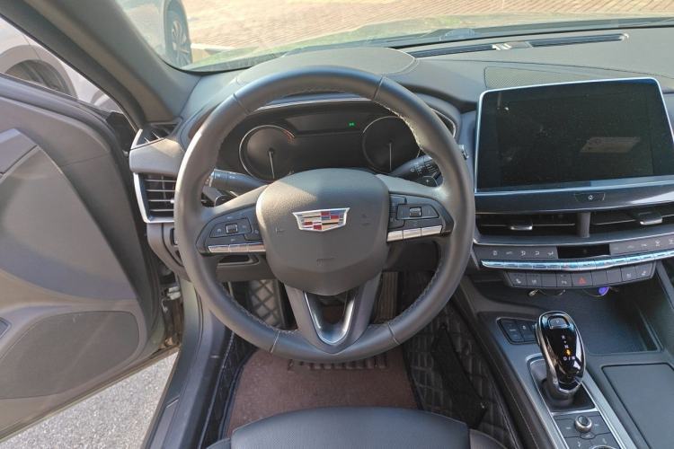 Used Cadillac CT5 2022 28T Luxury Version (Standard Edition) Steering Wheel