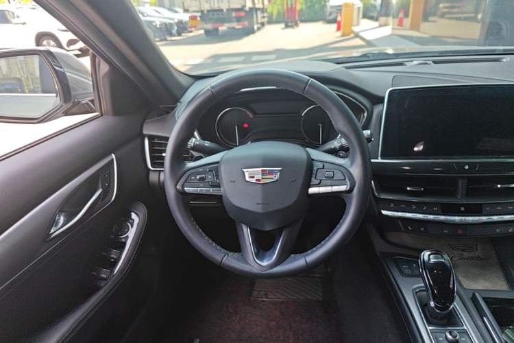 Used Cadillac CT5 2022 28T Luxury Version (Standard Edition) Steering Wheel