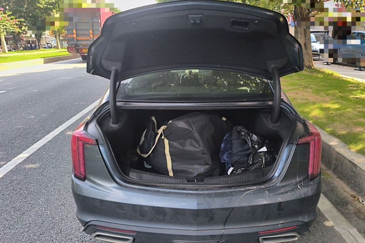 Used Cadillac CT5 2022 28T Luxury Edition Trunk