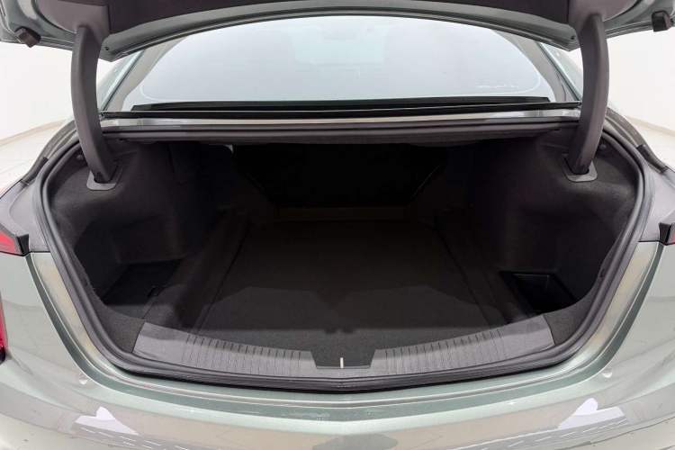 Used Cadillac CT5 2022 28T Luxury Version (Standard Edition) Trunk