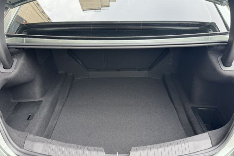 Used Cadillac CT5 2022 28T Luxury Version (Standard Edition) Trunk