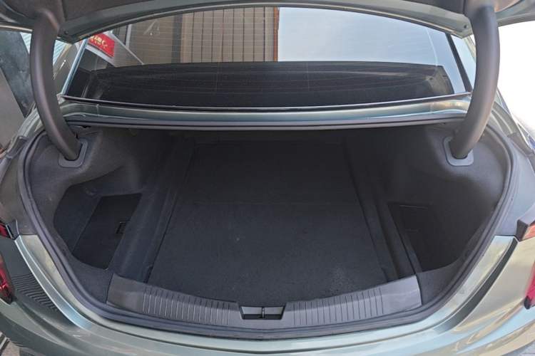 Used Cadillac CT5 2022 28T Luxury Version (Standard Edition) Trunk