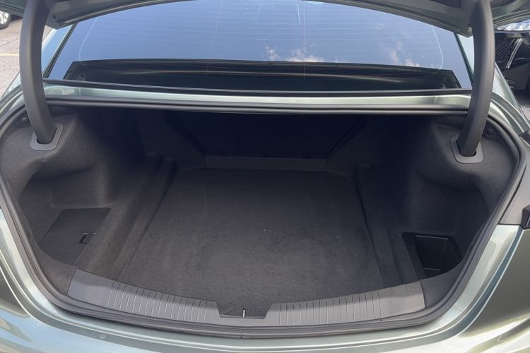 Used Cadillac CT5 2022 28T Platinum Edition Trunk