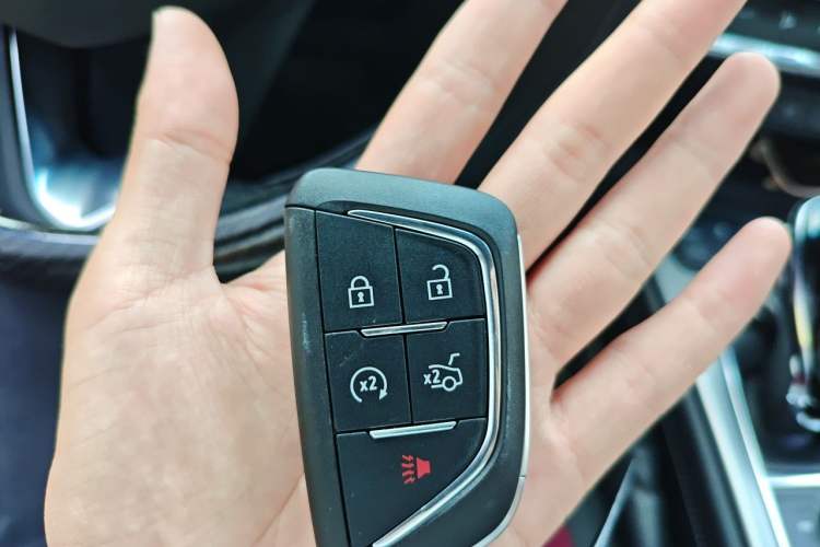 Used Cadillac CT5 2022 28T Luxury Edition Vehicle Key