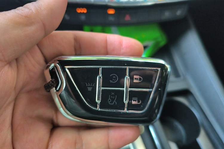 Used Cadillac CT5 2022 28T Luxury Edition Vehicle Key