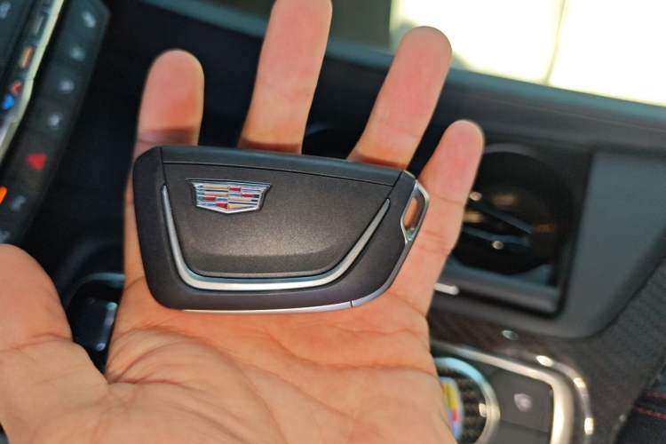 Used Cadillac CT5 2022 28T Platinum Super Driver-Assistance Edition Vehicle Key