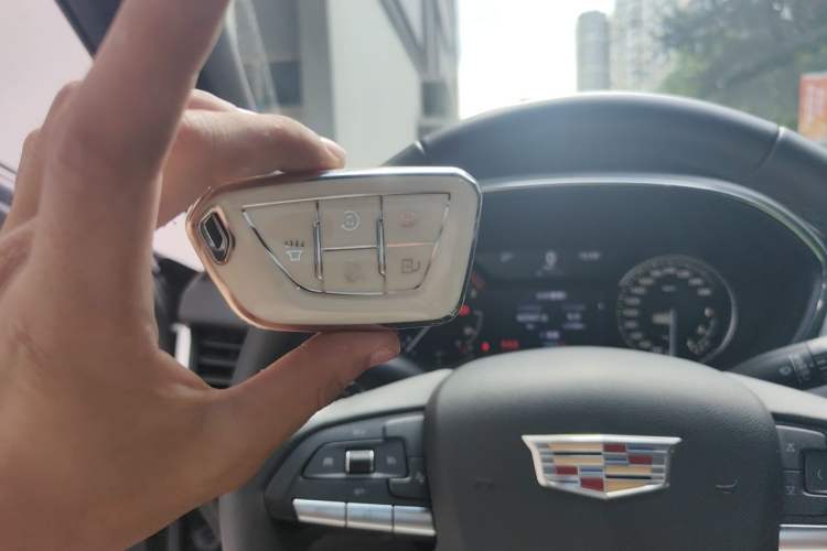 Used Cadillac CT5 2022 28T Fashion Edition Vehicle Key