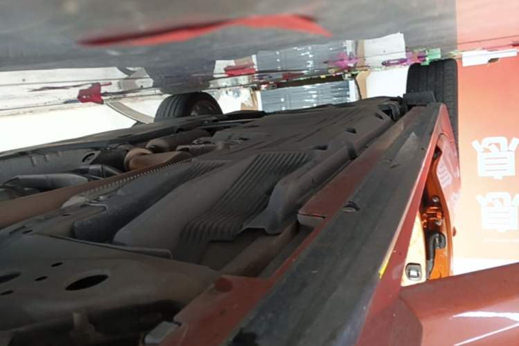 Used Cadillac CT5 2022 28T Platinum Edition Right Side Sill