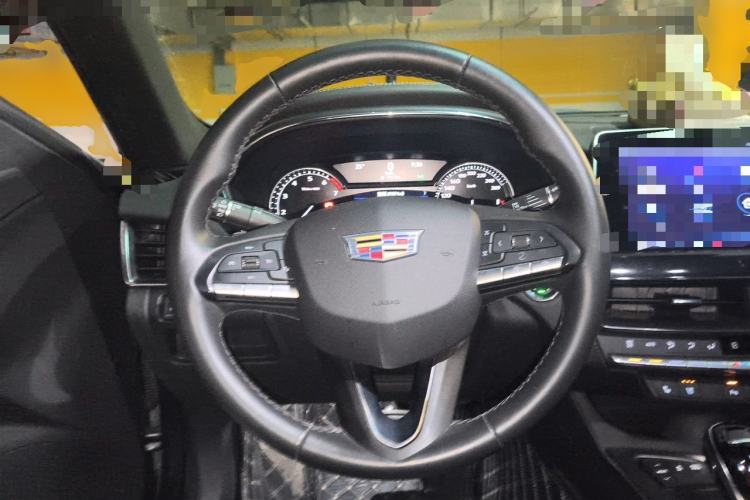 Used Cadillac CT5 2022 28T Luxury Version (Standard Edition) Steering Wheel