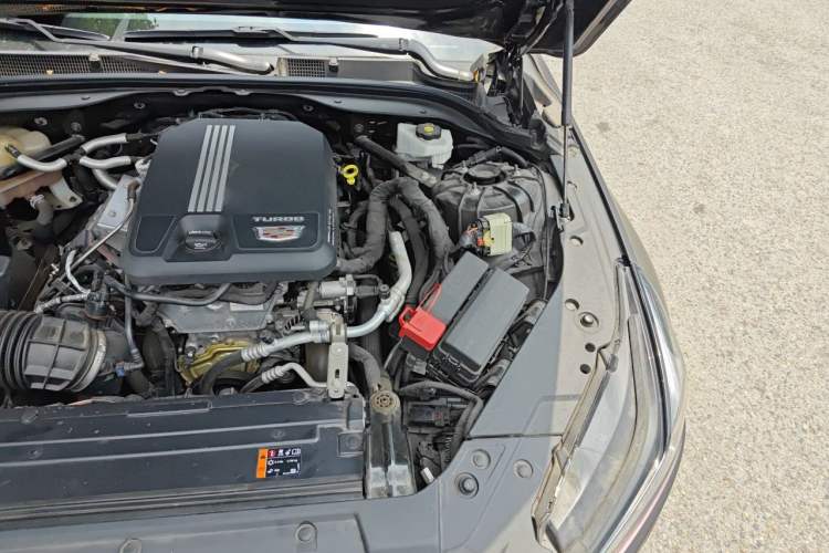 Used Cadillac CT5 2022 28T Luxury Version (Standard Edition) Engine Bay Left