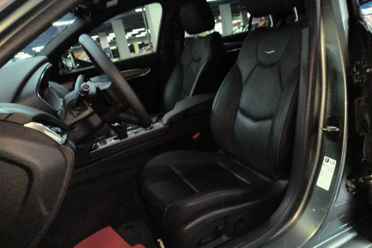 Used Cadillac CT5 2022 28T Luxury Version (Standard Edition) Left Front Seat