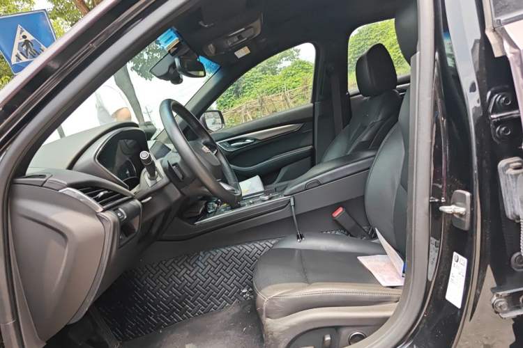 Used Cadillac CT5 2022 28T Luxury Version (Standard Edition) Left Front Seat