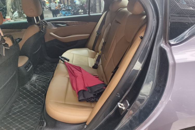Used Cadillac CT5 2022 28T Prestige Edition Left Rear Seat