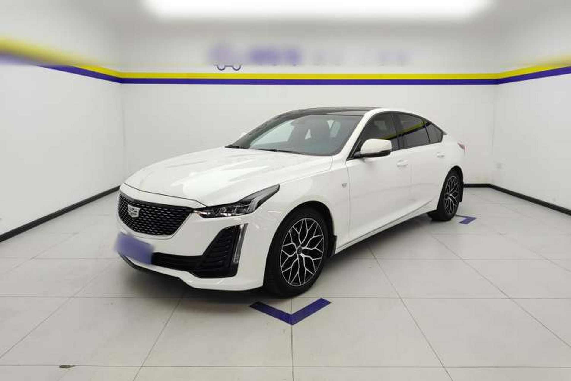Used Cadillac CT5 2022 28T Luxury Edition Front Left 45 Deg