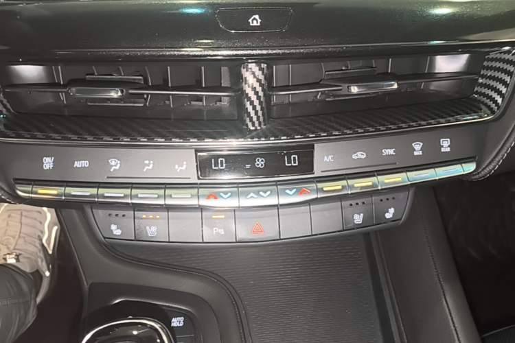 Used Cadillac CT5 2022 28T Luxury Version (Standard Edition) Audio And AC Panel