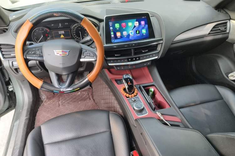 Used Cadillac CT5 2022 28T Luxury Edition Center Console