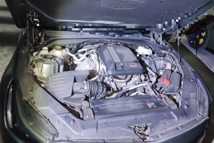 Used Cadillac CT5 2022 28T Prestige Edition Engine Bay